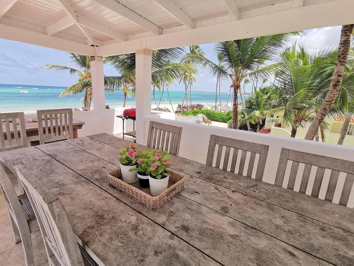 بونتا كانا Hermosa Villa Frente Al Mar En Playa Bavaro 10 Huespedes Wifi Bbq  بونتا كانا